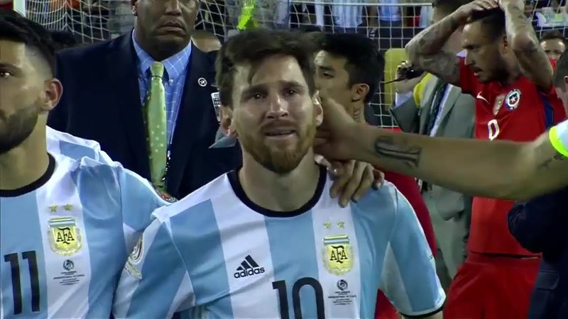 lionel-messi-emotional-from-hear.jpg