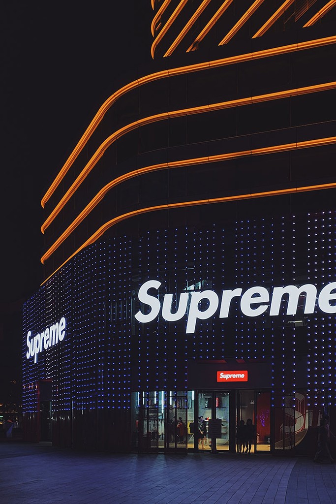 supreme-italia-shanghai-14.jpg